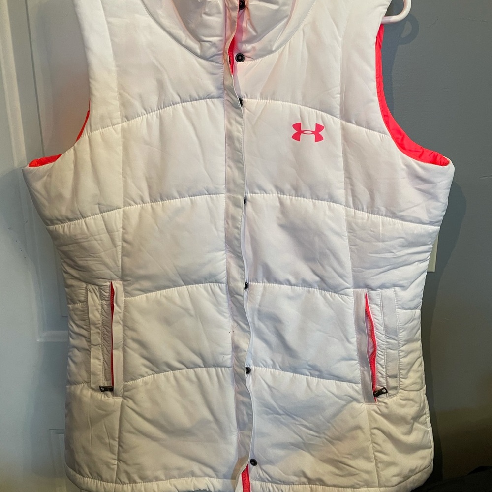 Under Armour vest